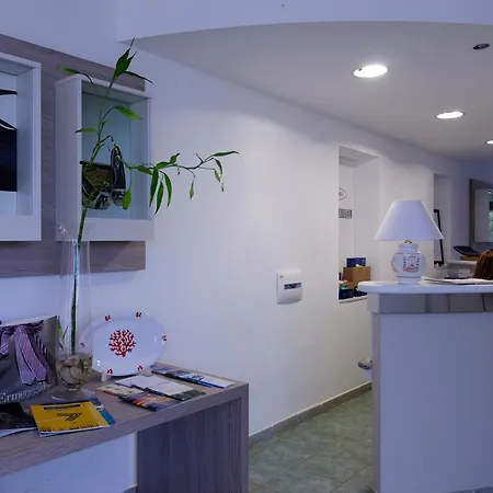 Hotel Ambrosio La Corte