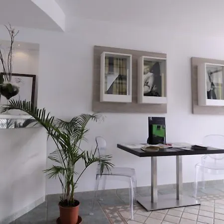 Ambrosio La Corte Hotel