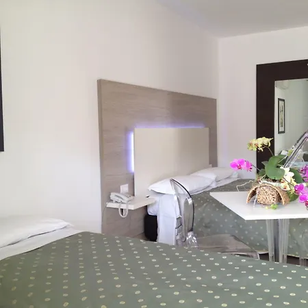 Ambrosio La Corte 3*