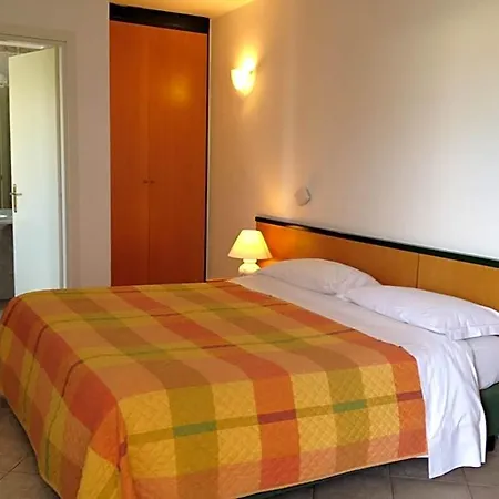 Готель La Corte 4*
