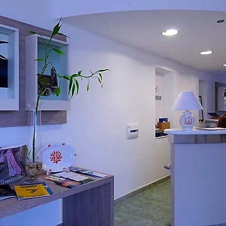 La Corte 4* Ольбія