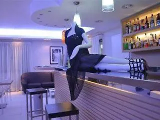 Готель Ambrosio La Corte