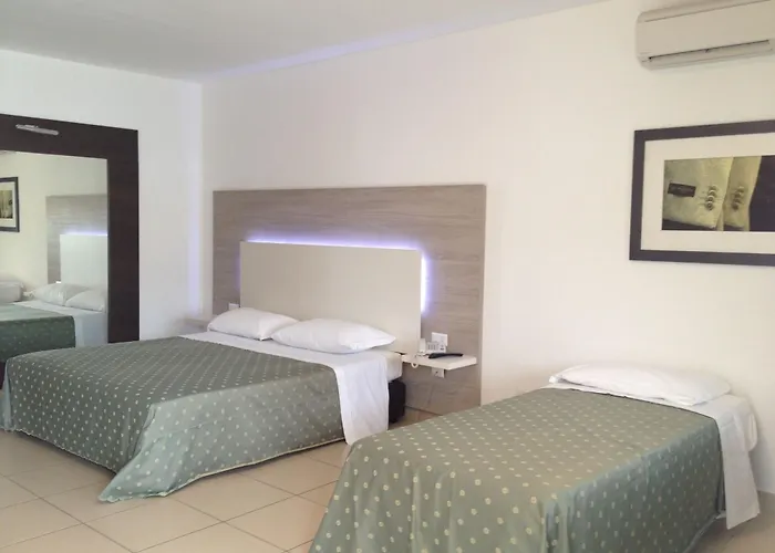 La Corte אולביה